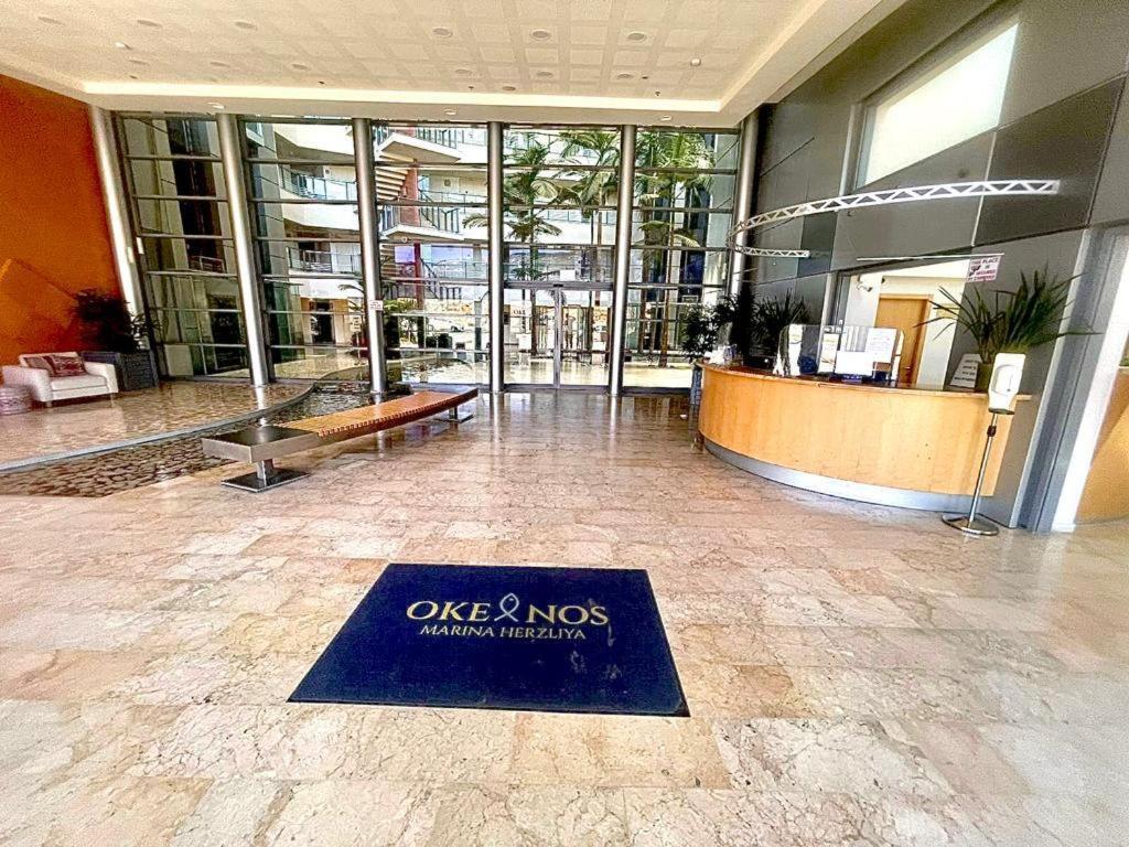 Aparthotel Okeanos Bmarina Herzelia Exterior foto